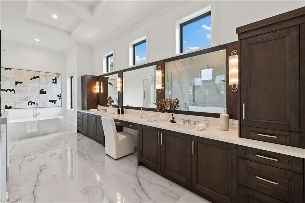 PINE RIDGE - Residential