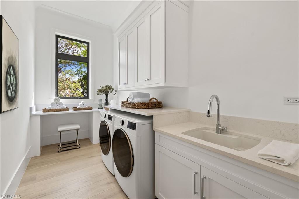 PINE RIDGE - Residential