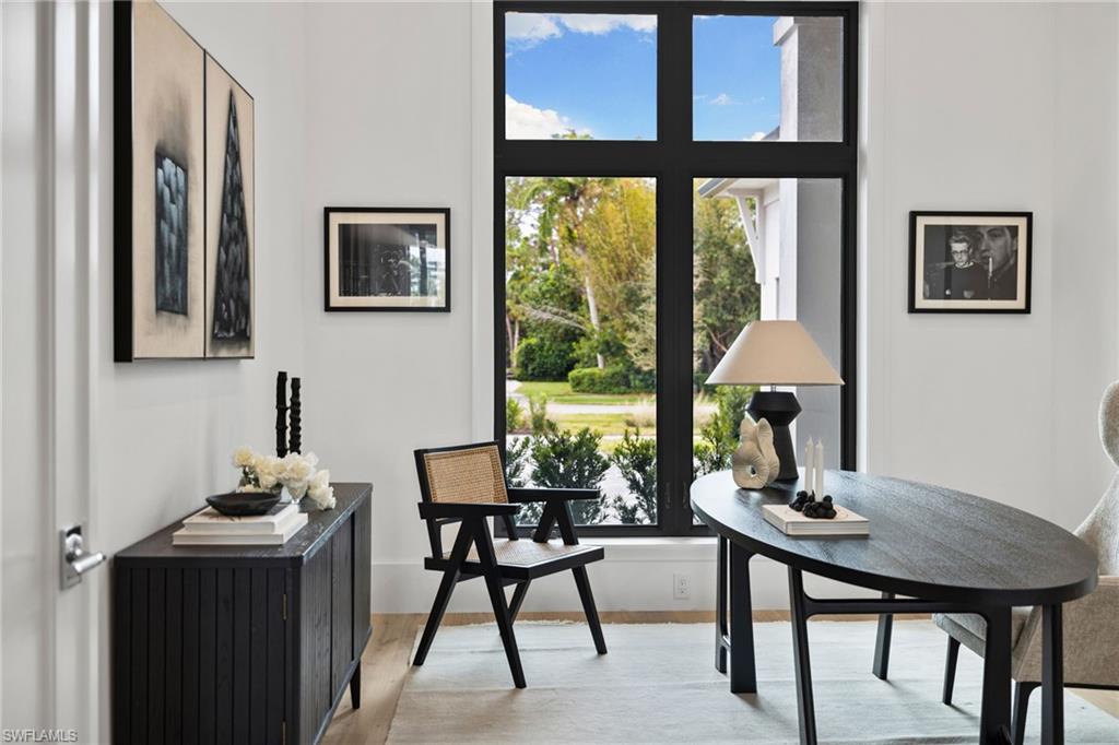 PINE RIDGE - Residential