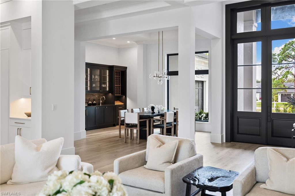 PINE RIDGE - Residential