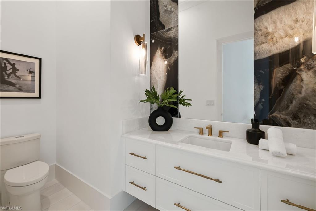 PINE RIDGE - Residential