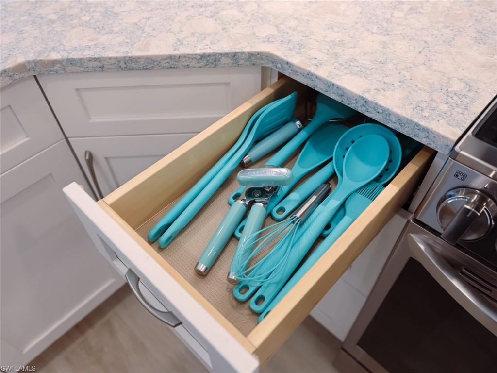 THE EGRET - Residential