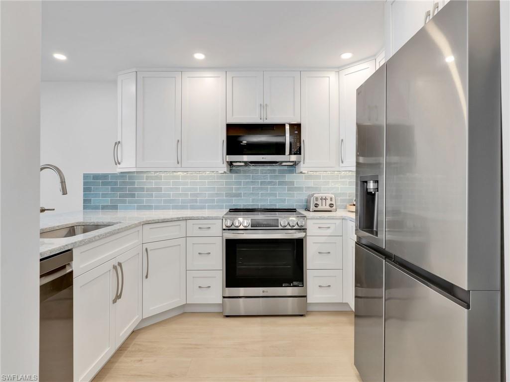 THE EGRET - Residential