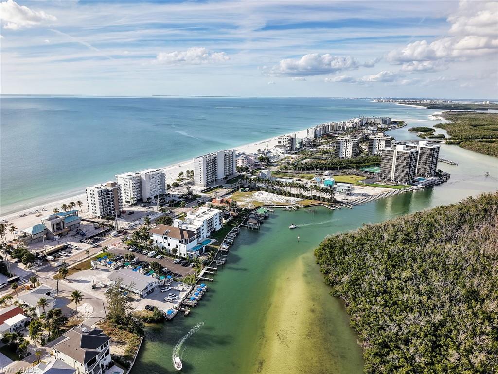 THE EGRET - Residential