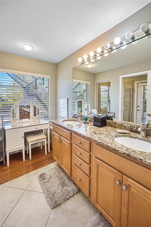 SHADOW GLEN - Residential