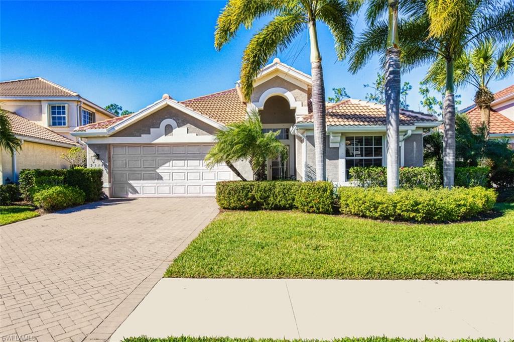 9114 Shadow Glen WAY