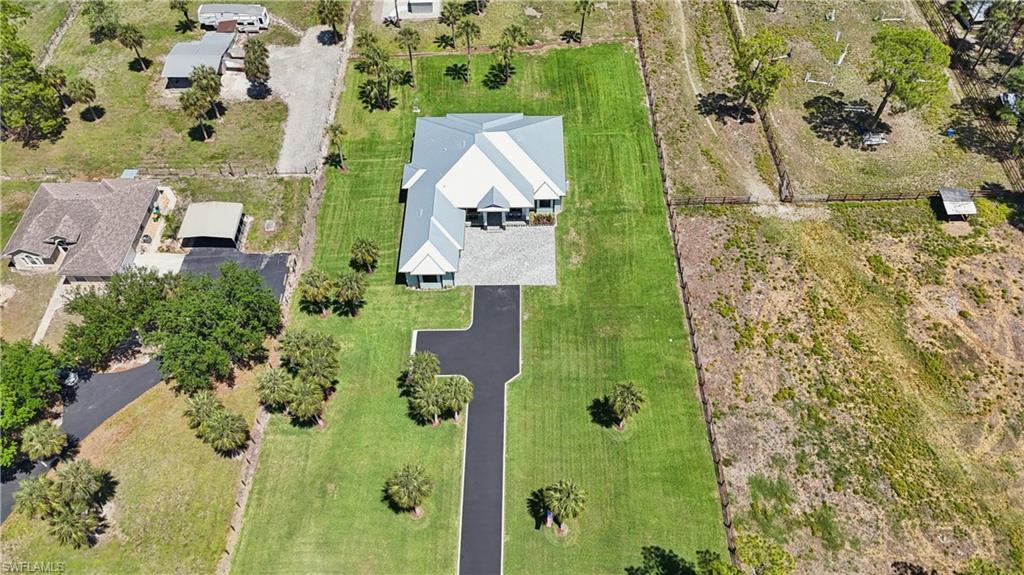 GOLDEN GATE ESTATES - Residential