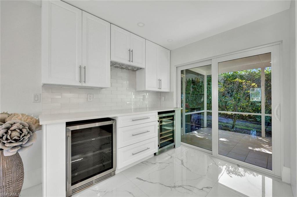 ROYAL PARK VILLAS - Residential