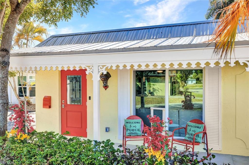 ROYAL PARK VILLAS - Residential