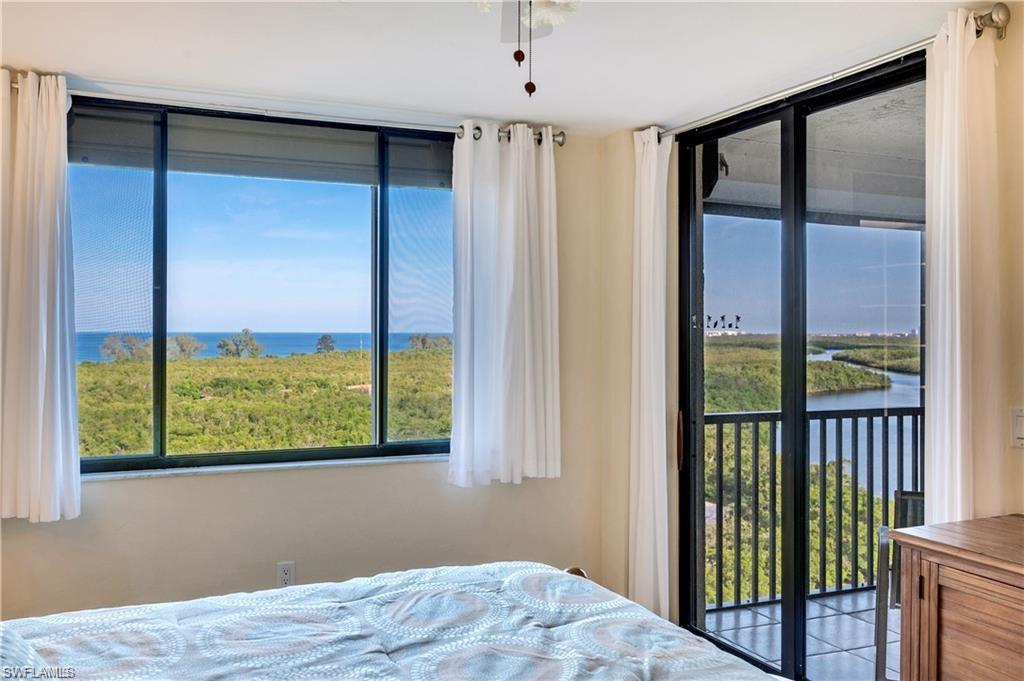 VANDERBILT SURF COLONY - Residential Lease