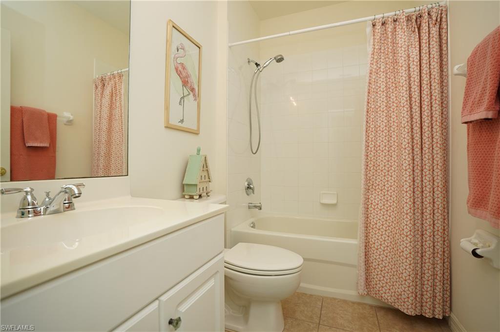 LAUREL GREENS - Residential