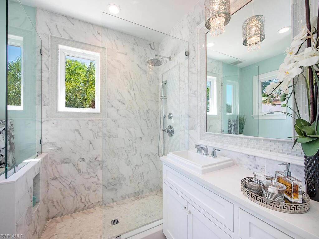 BAY LAUREL ESTATES - Residential