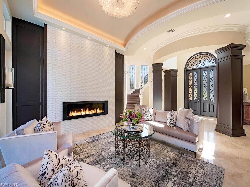 BAY LAUREL ESTATES - Residential