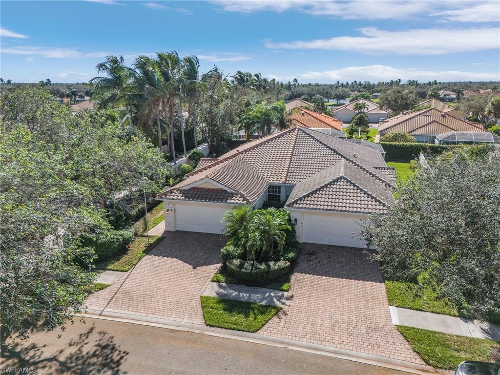 ISLAND WALK - Residential Lease