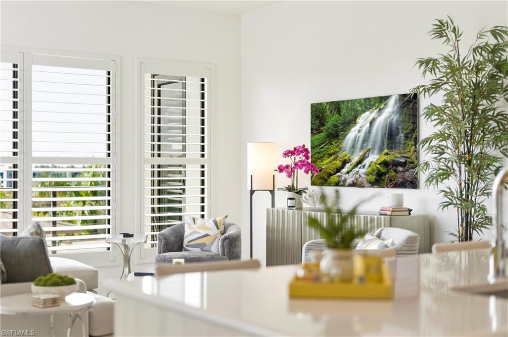 ELEVEN ELEVEN CENTRAL - Residential