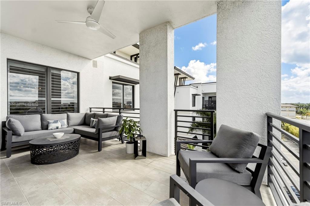 ELEVEN ELEVEN CENTRAL - Residential