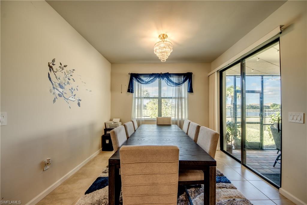 HAMPTON LAKES - Residential