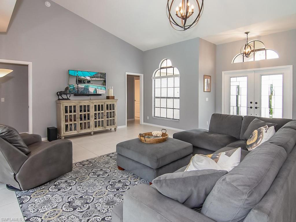 SAWGRASS OF NAPLES - Residential