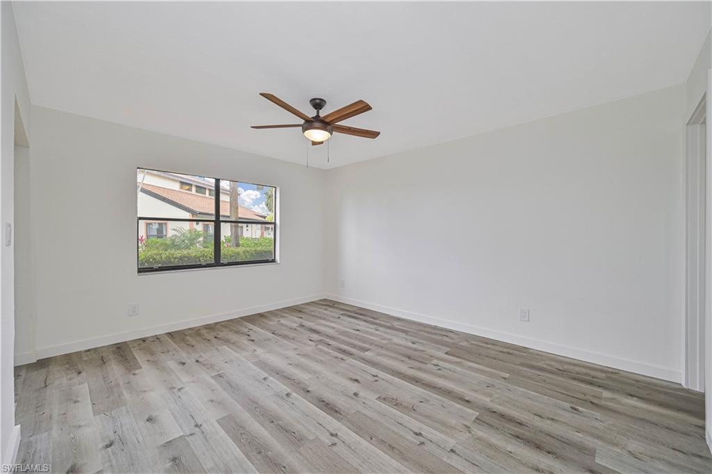 BAY POINTE YACHT & RACQUET CLUB - Residential