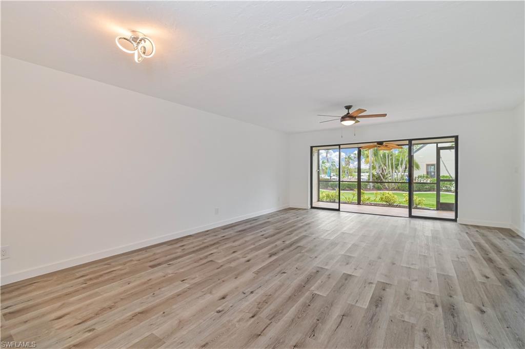 BAY POINTE YACHT & RACQUET CLUB - Residential