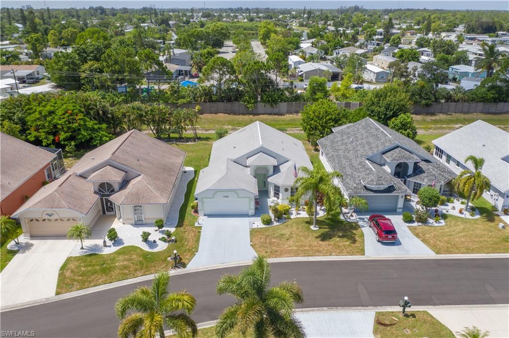 SABAL SPRINGS GOLF AND RACQUET CLUB - Residential