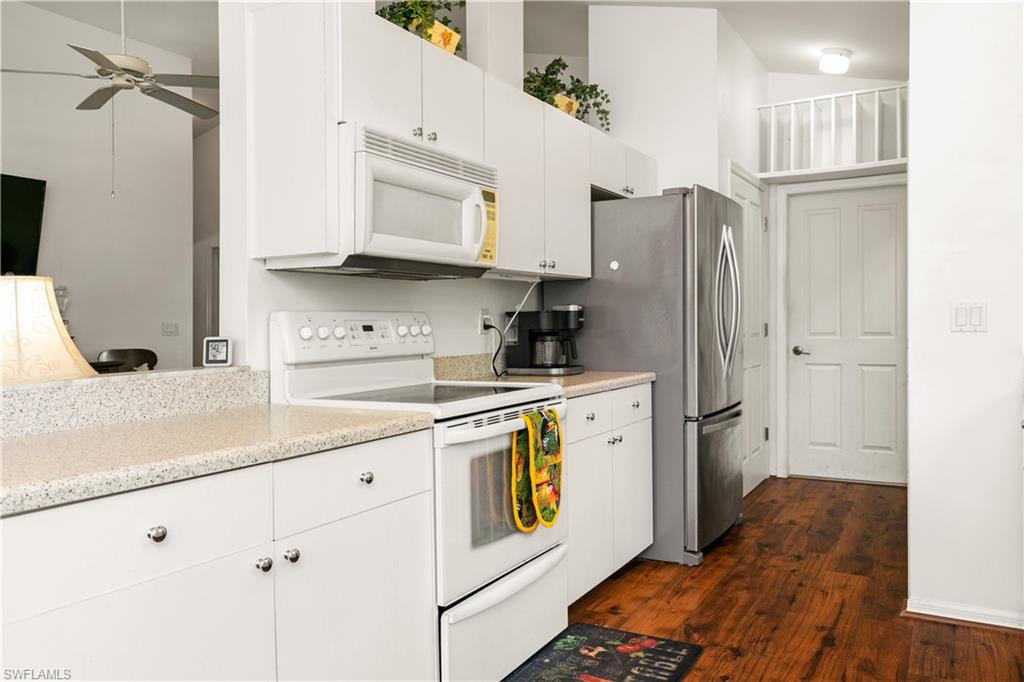 SABAL SPRINGS GOLF AND RACQUET CLUB - Residential