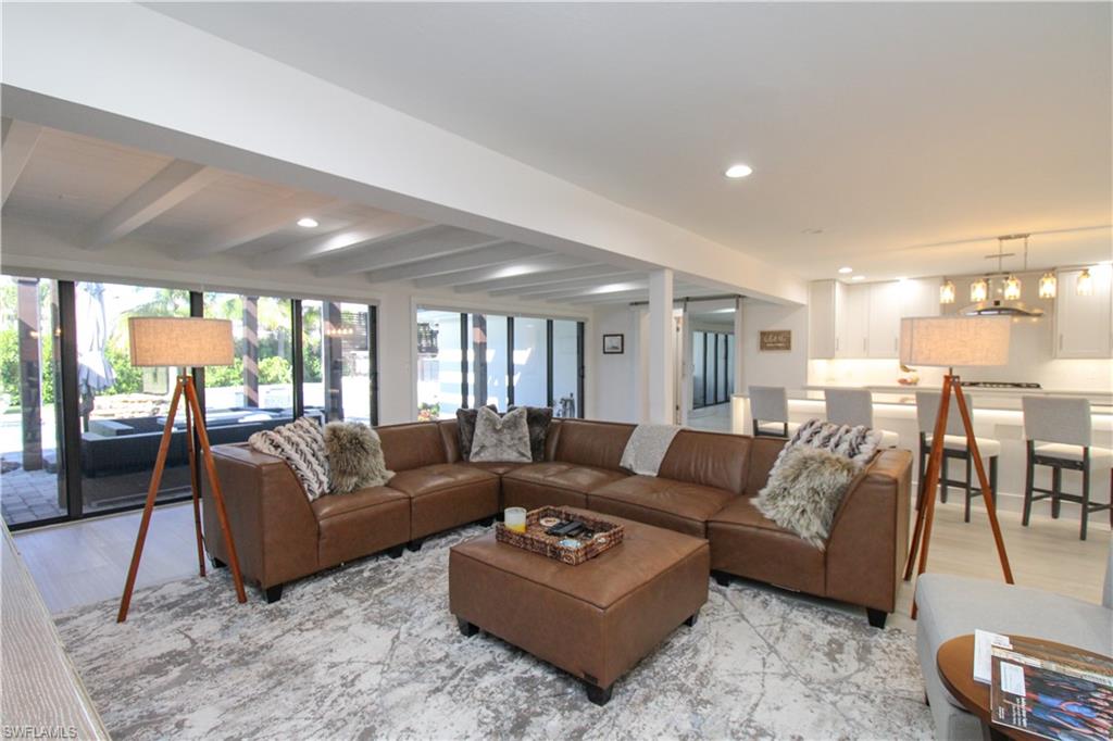 COQUINA SANDS - Residential Lease