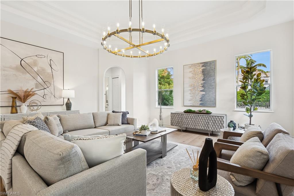 RIDGE LAKE - Residential