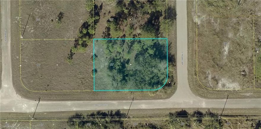 SELLER HAS 2 BACK TO BACK CORNER LOTS AVAILABLE. 653 CROSSARM AVE S & 652 SUNFLOWER AVE S. Check out and purchase this OVERSIZED CORNER LOT in Florida's fastest-growing city! This ELEVATED and DRY parcel offers a solid foundation; perfect for your future construction projects. Ideal for investors and buyers looking to secure an investment opportunity and capitalize on rapid SUBURBAN growth!