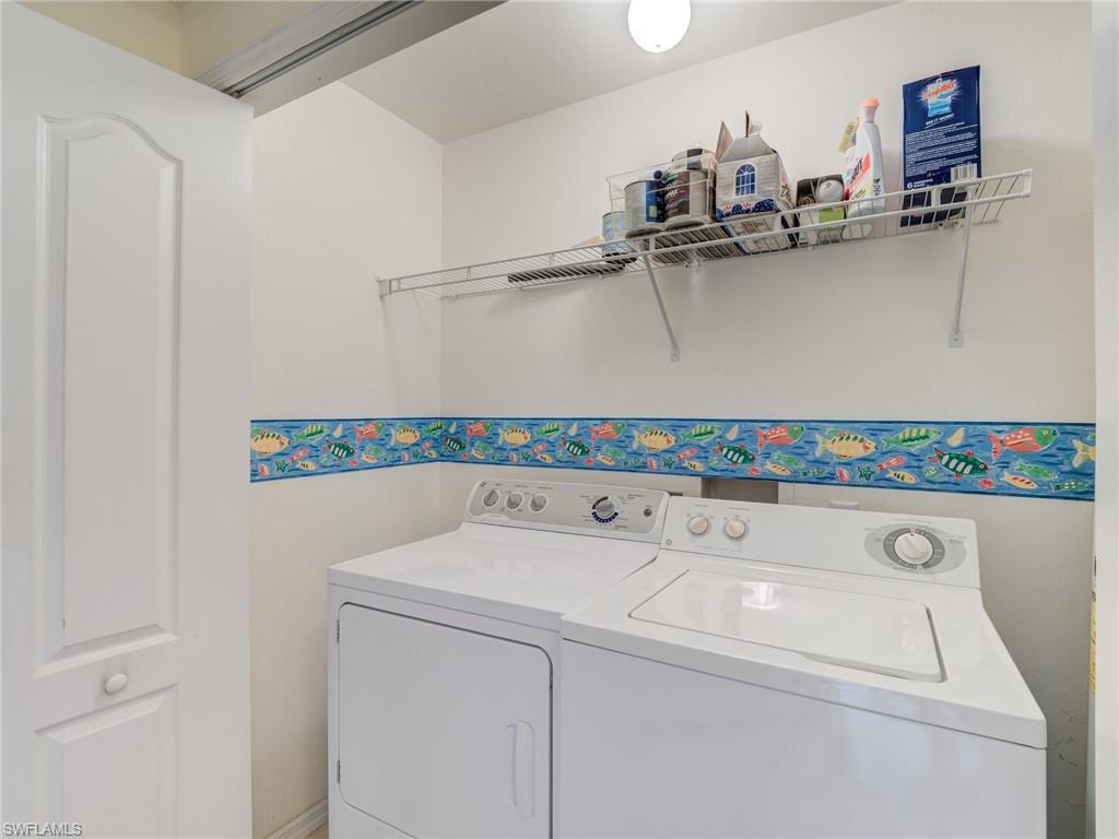 HIDDEN LAKES - Residential