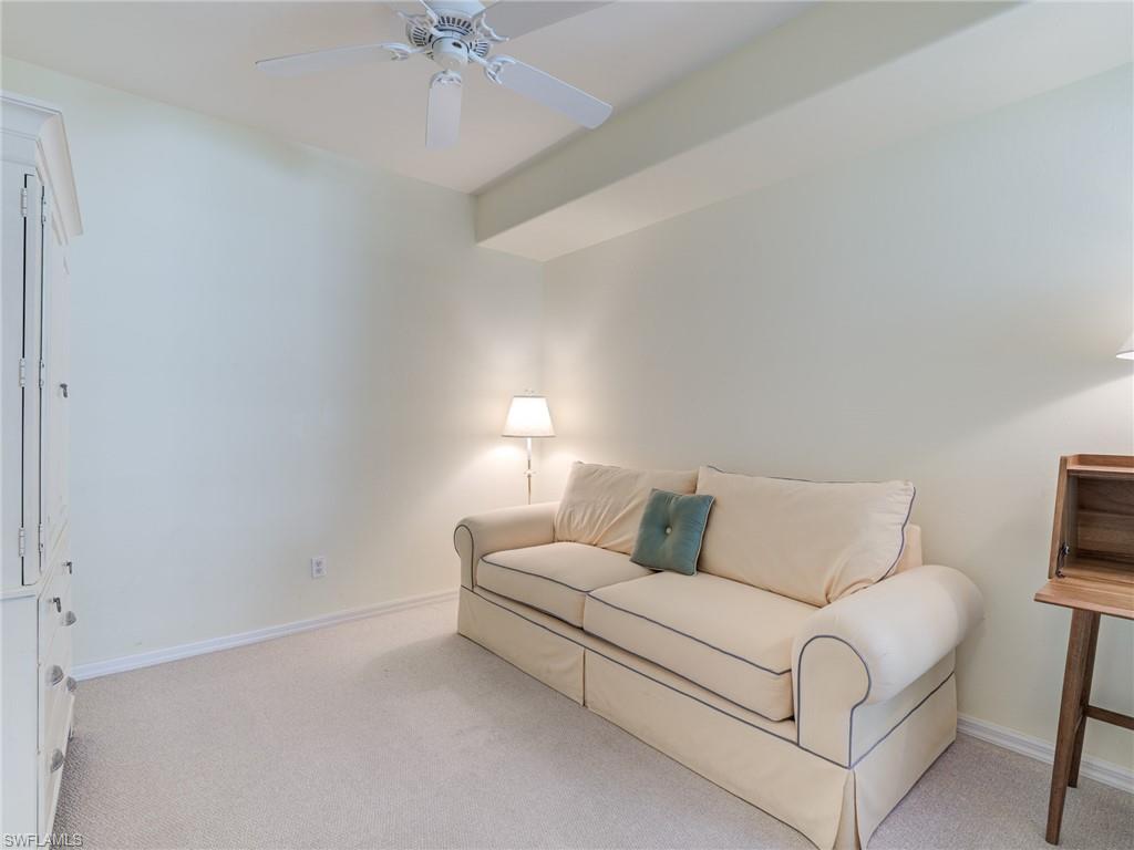 HIDDEN LAKES - Residential