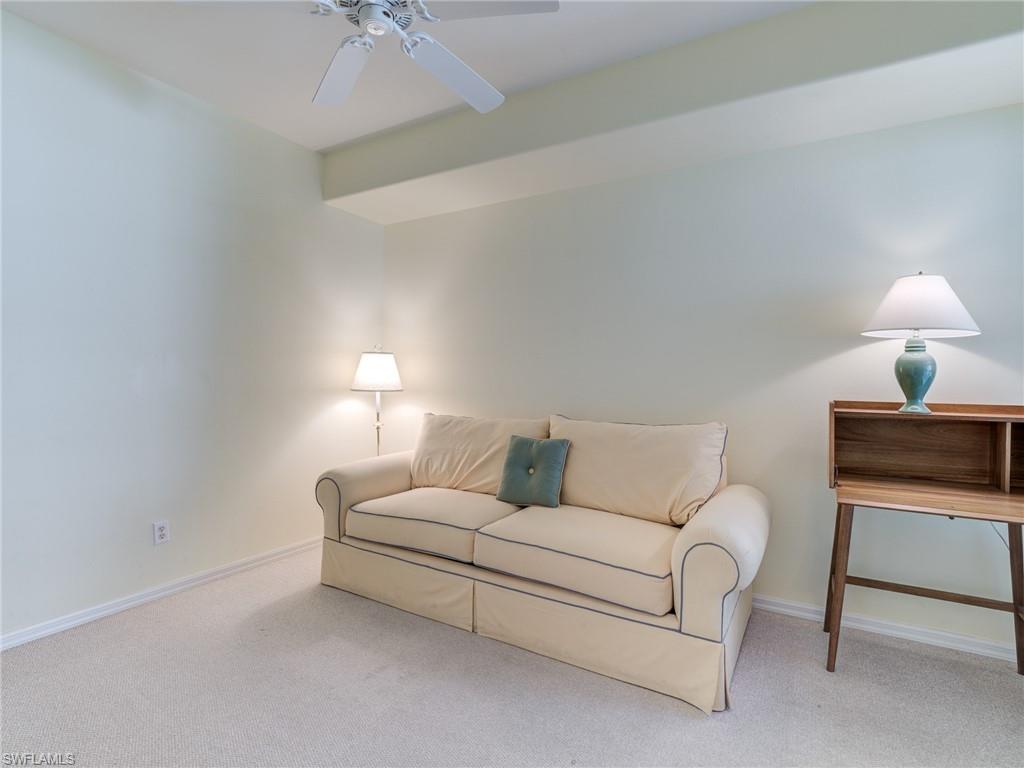 HIDDEN LAKES - Residential