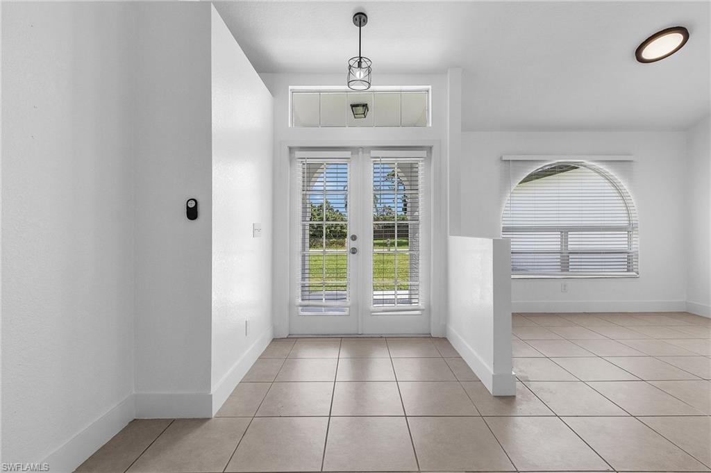 SAN CARLOS PARK - Residential