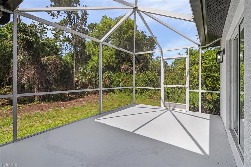 SAN CARLOS PARK - Residential