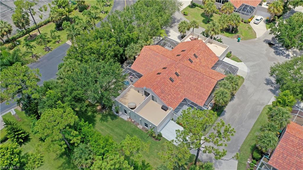 QUAIL WOODS COURTYARDS - Residential