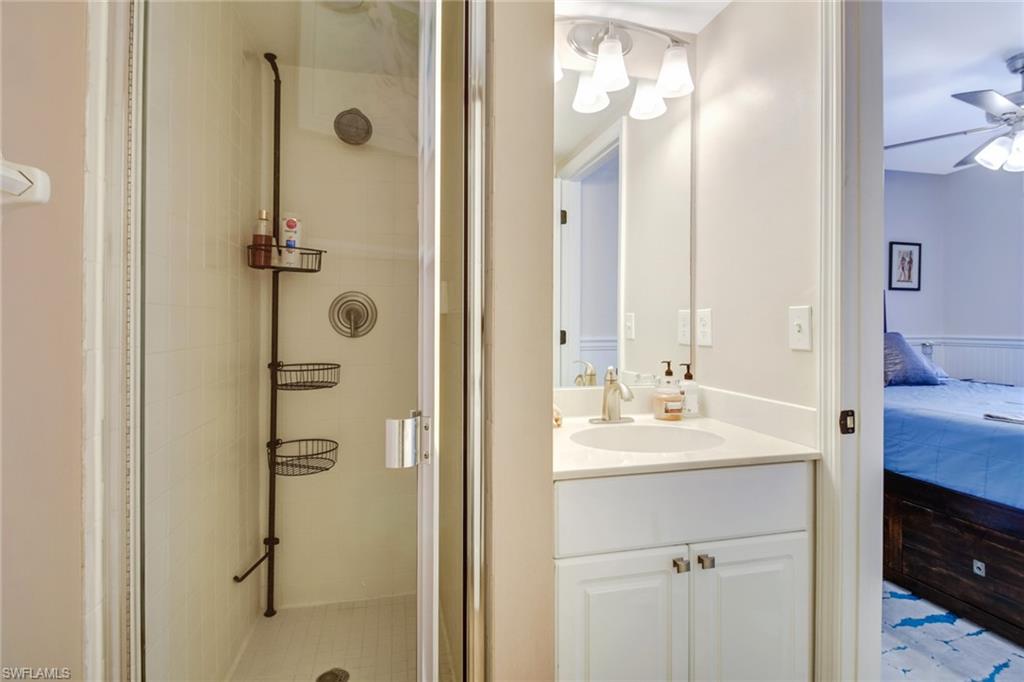 QUAIL WOODS COURTYARDS - Residential