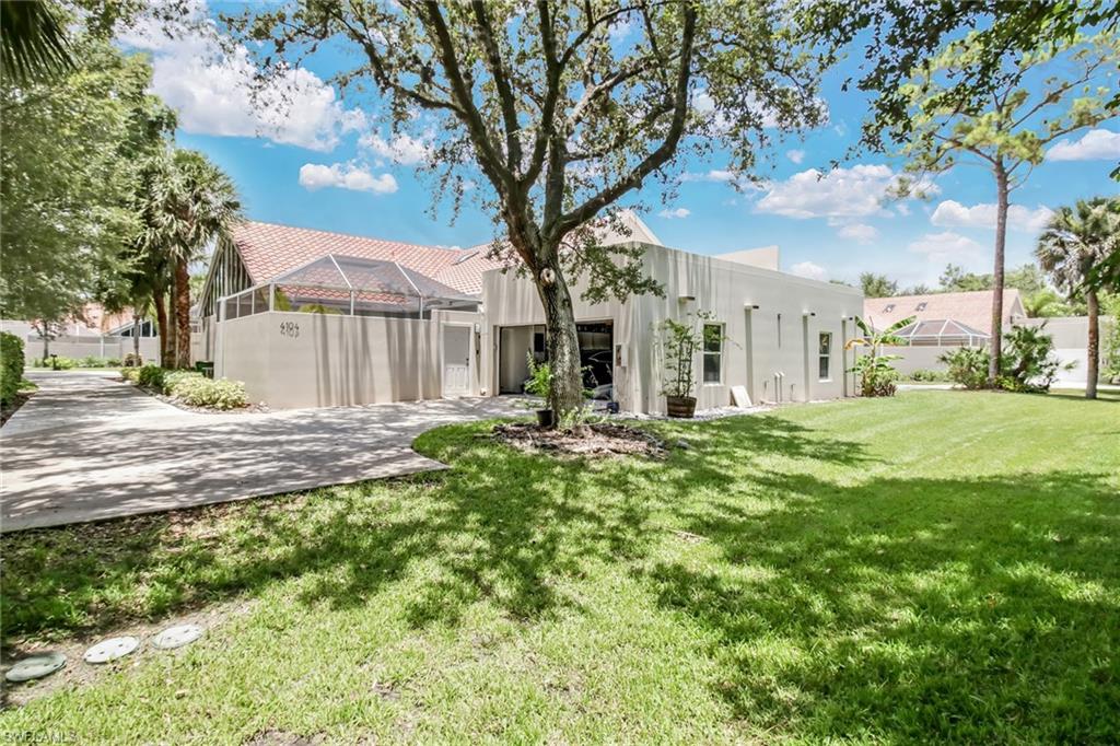 QUAIL WOODS COURTYARDS - Residential