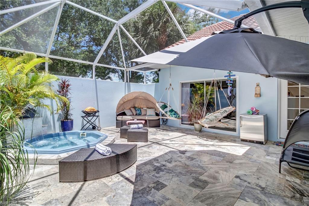 QUAIL WOODS COURTYARDS - Residential