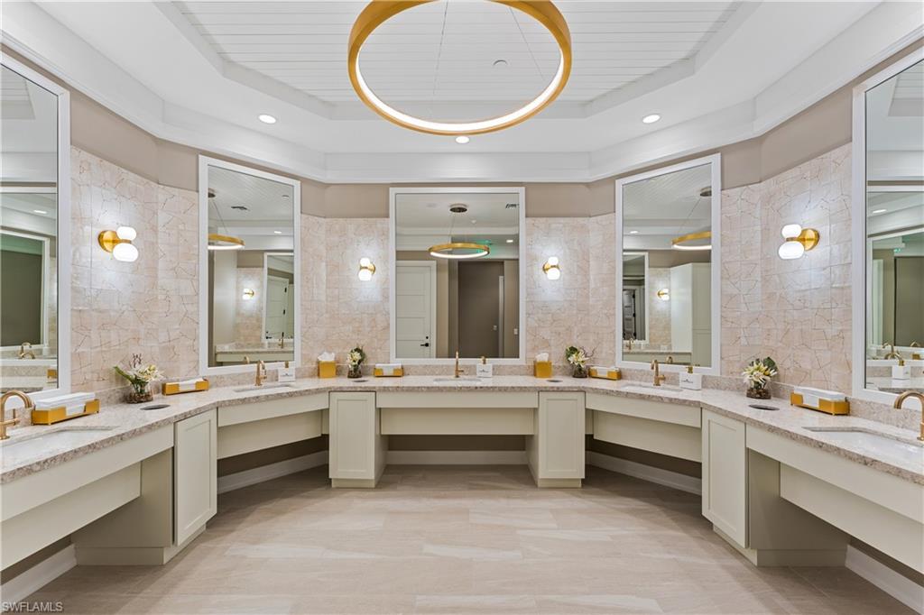 WISTERIA POINTE - Residential