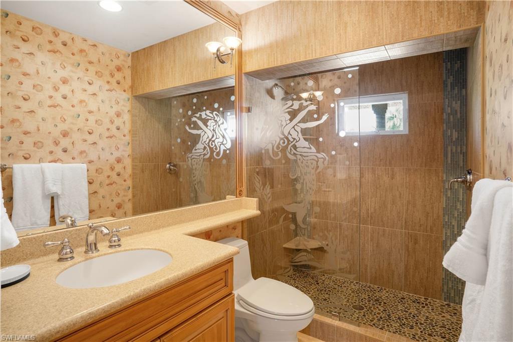 AQUALANE SHORES - Residential