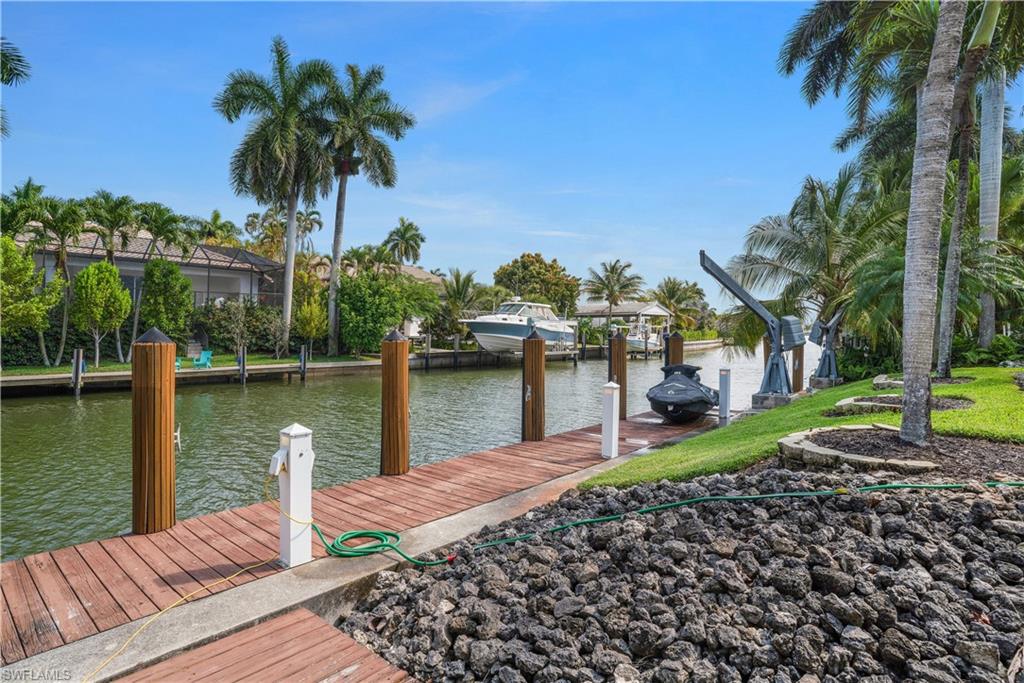 AQUALANE SHORES - Residential