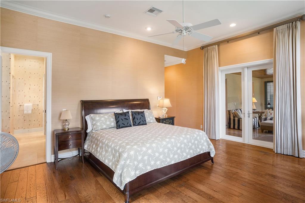 AQUALANE SHORES - Residential