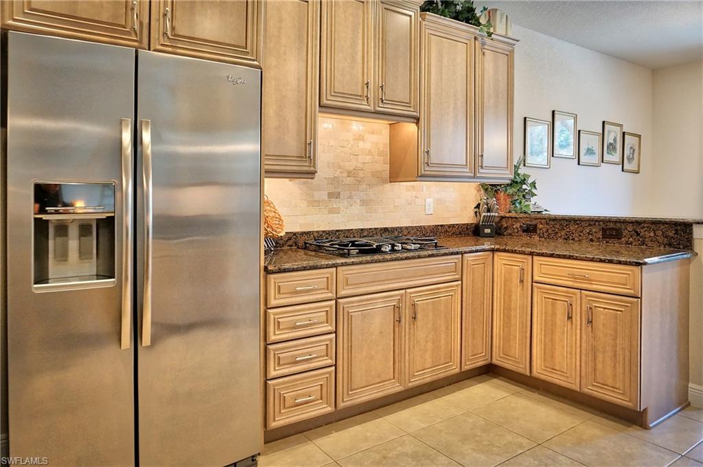 BONITA LAKES - Residential