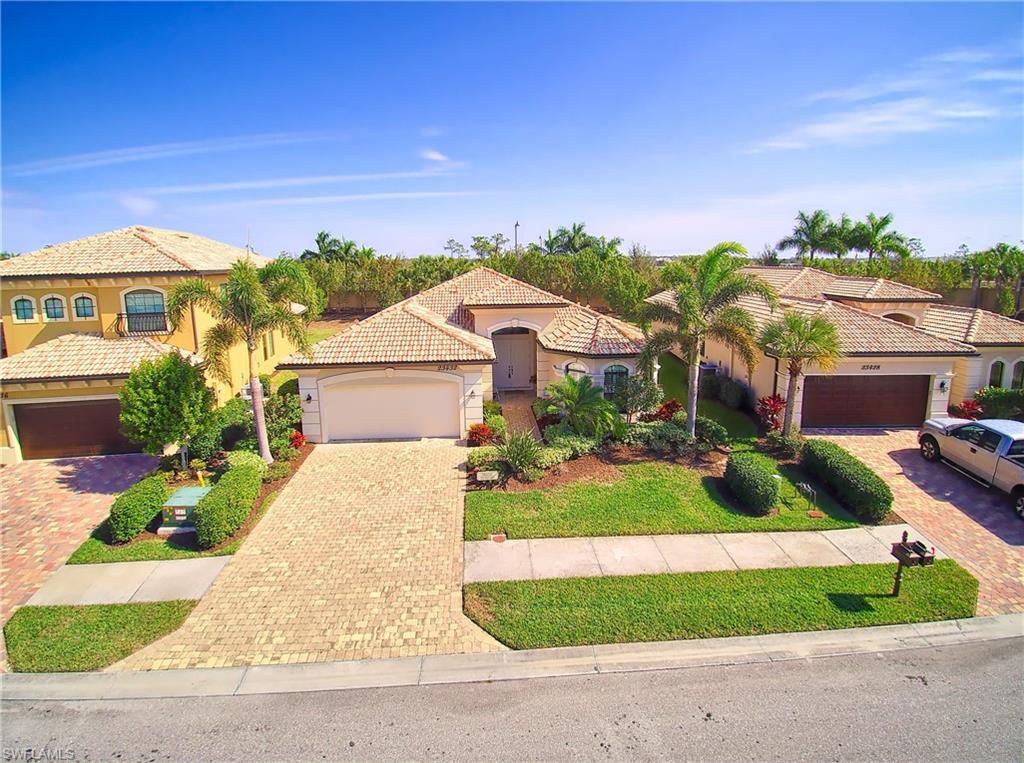 BONITA LAKES - Residential