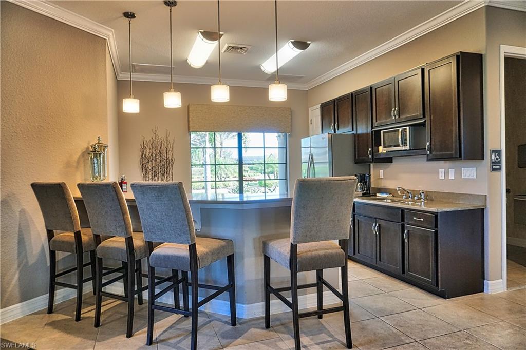 BONITA LAKES - Residential