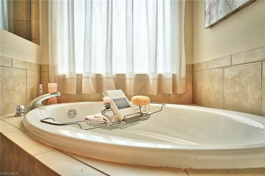 BONITA LAKES - Residential