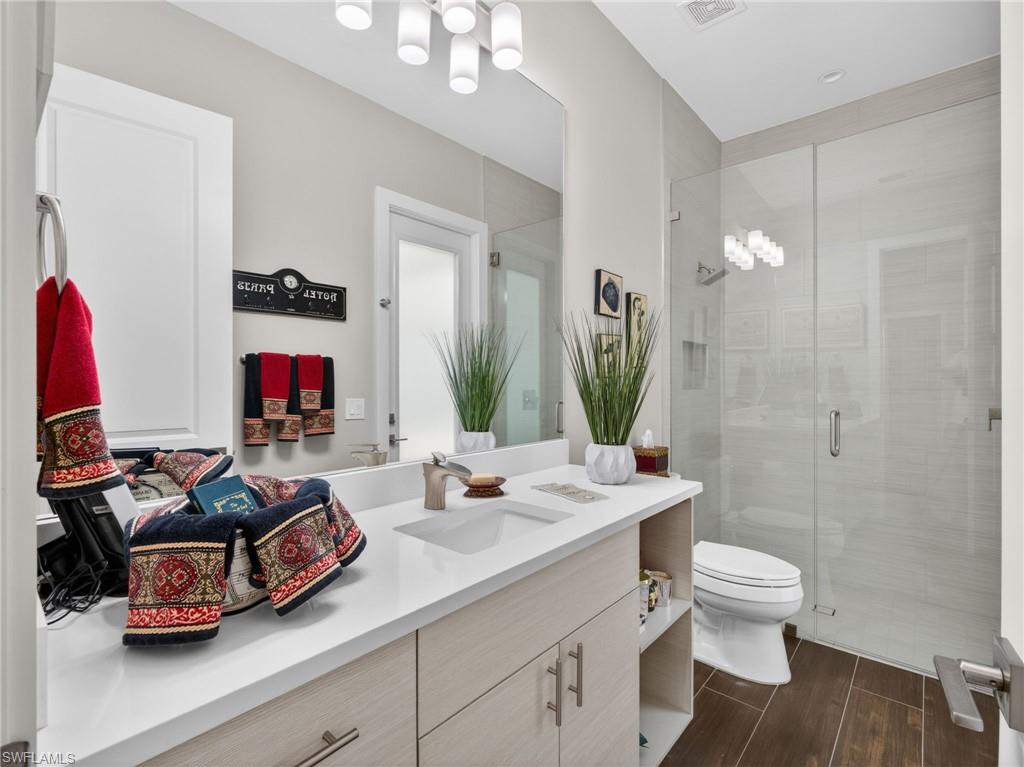 OAK RIDGE - Residential