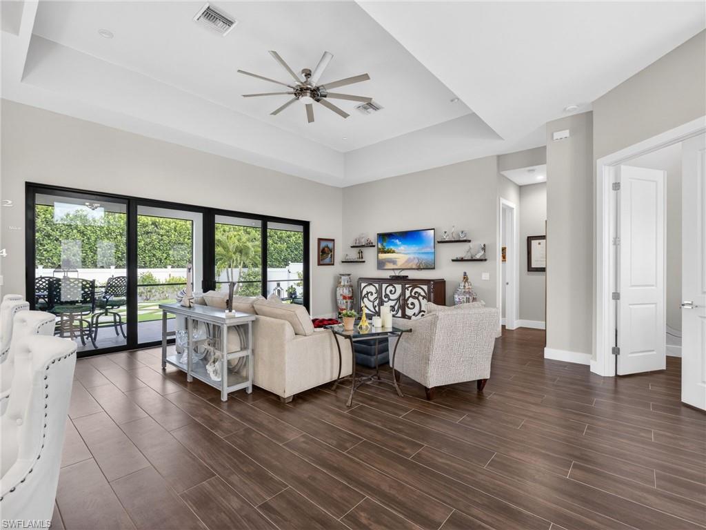 OAK RIDGE - Residential
