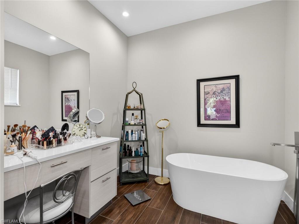 OAK RIDGE - Residential