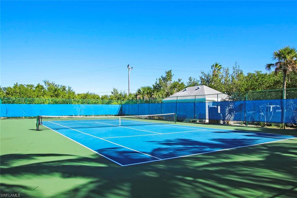 GULF BEACH VILLAS - Residential